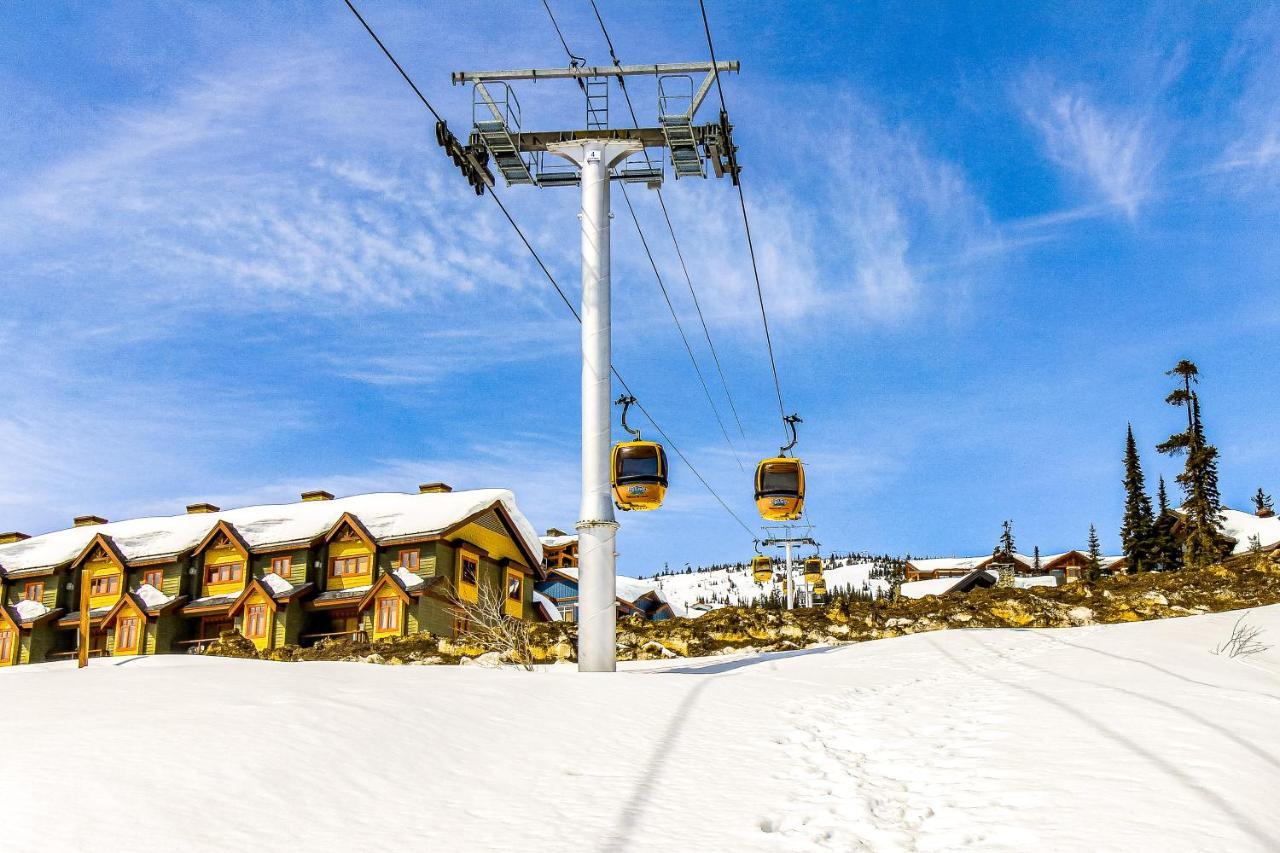 Bears Paw 5 Holiday home Big White Ski Resort